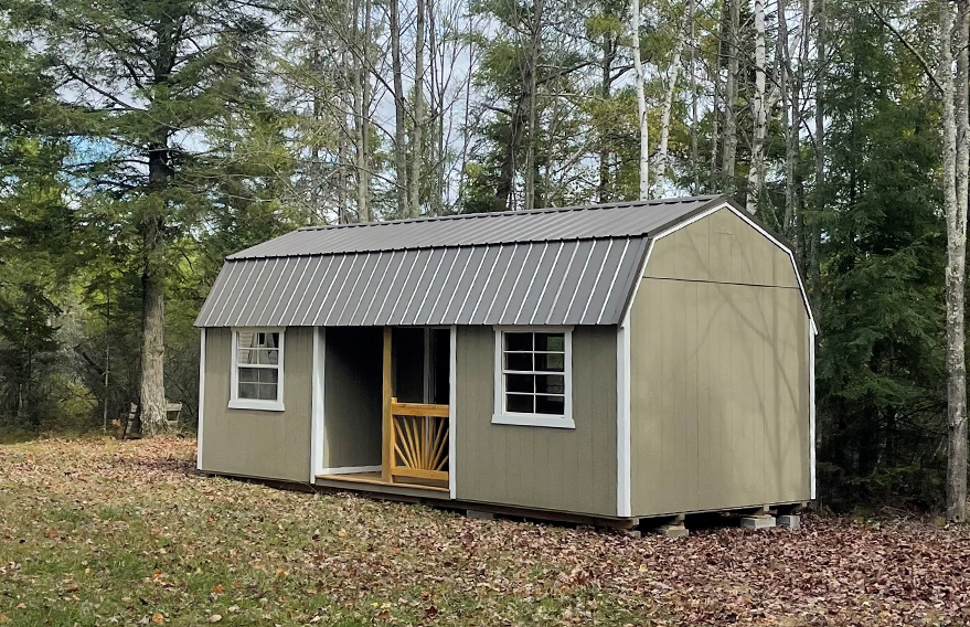 lofted_centerporch_clay_charcoal_879x568