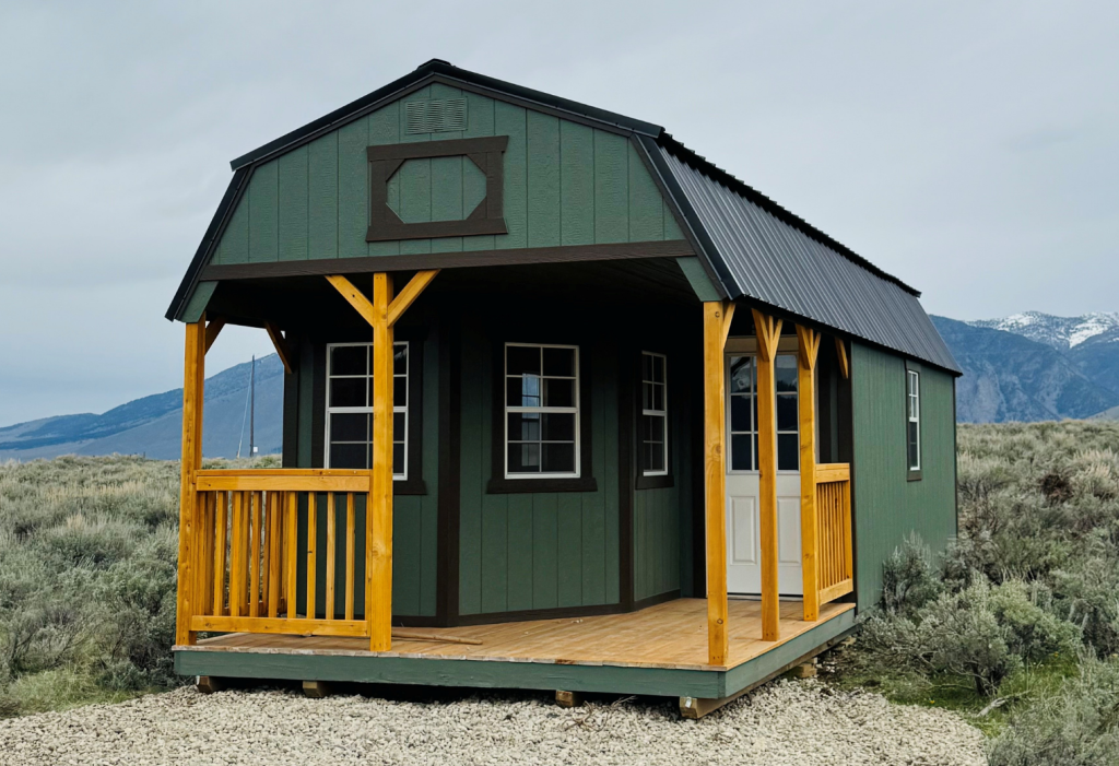 EndUse_LoftedBarn_DeluxePlayhouse_RosemaryGreen_Black_DanYoder3